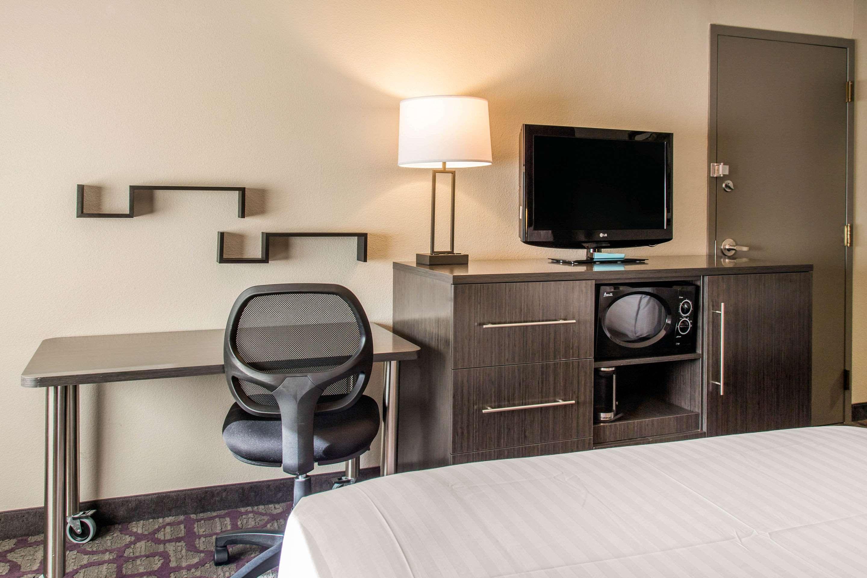 Comfort Inn Largo-Washington Dc East Upper Marlboro Exterior photo